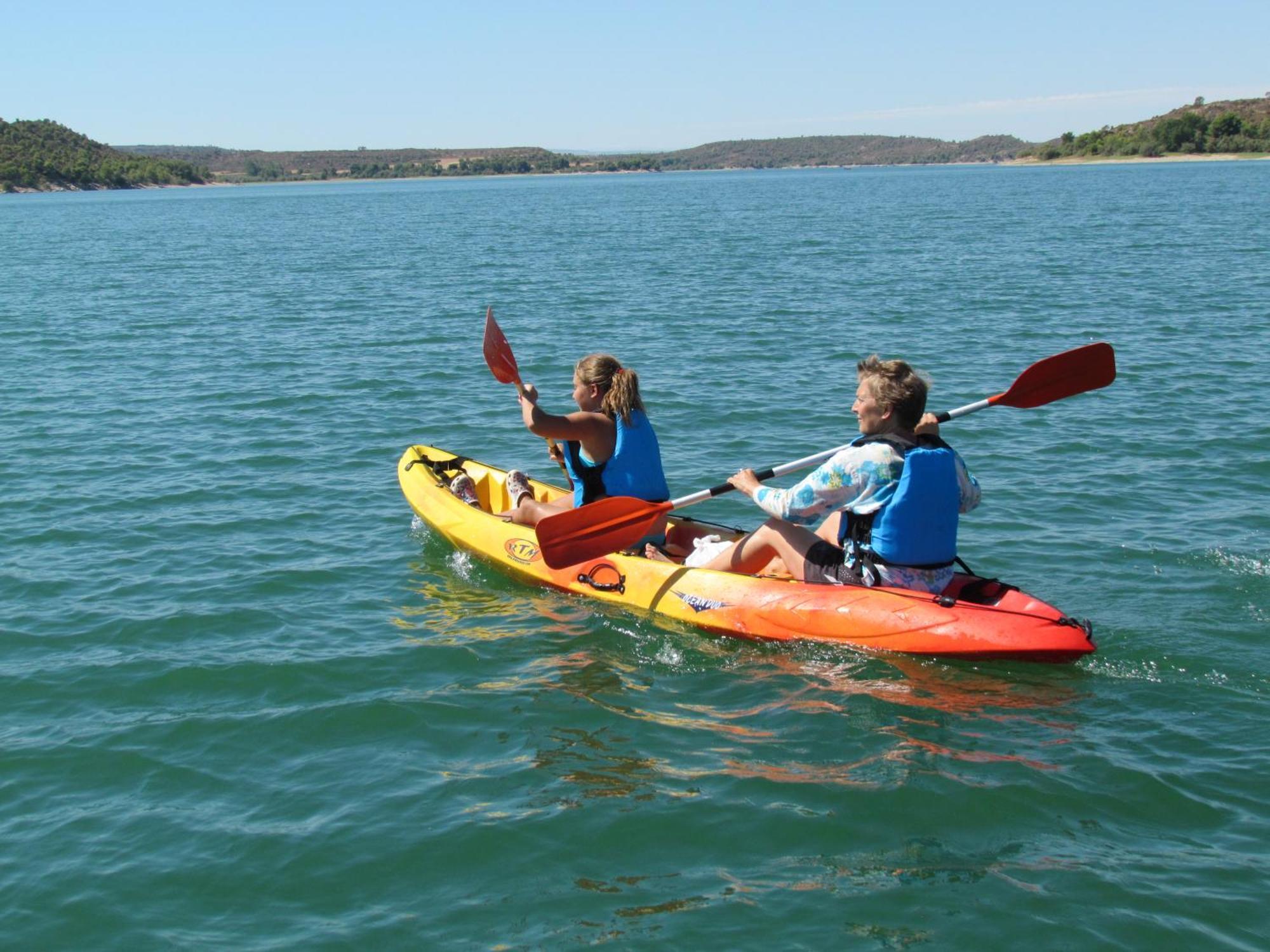 Taiga Lake Caspe Εξωτερικό φωτογραφία